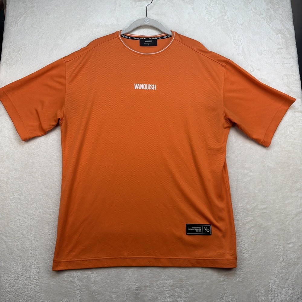 Vanquish Fitness Training T Shirt Orange Athletic‎ Gym Performance Tee Small